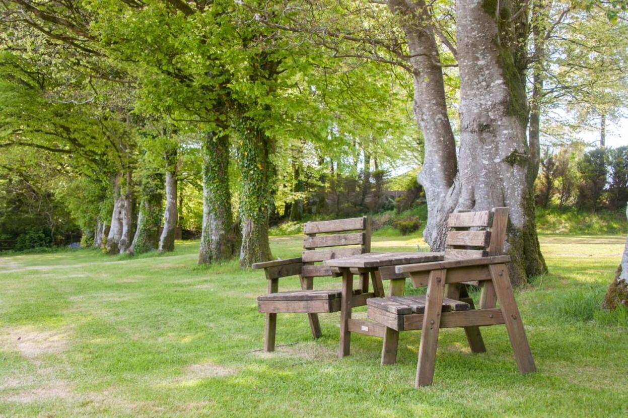 Knole Farm Bed and Breakfast Okehampton Exteriör bild